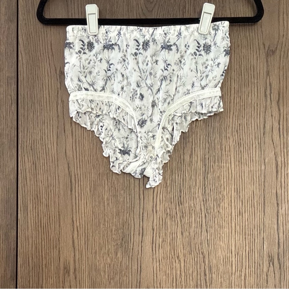 SIR floral thistle shorts